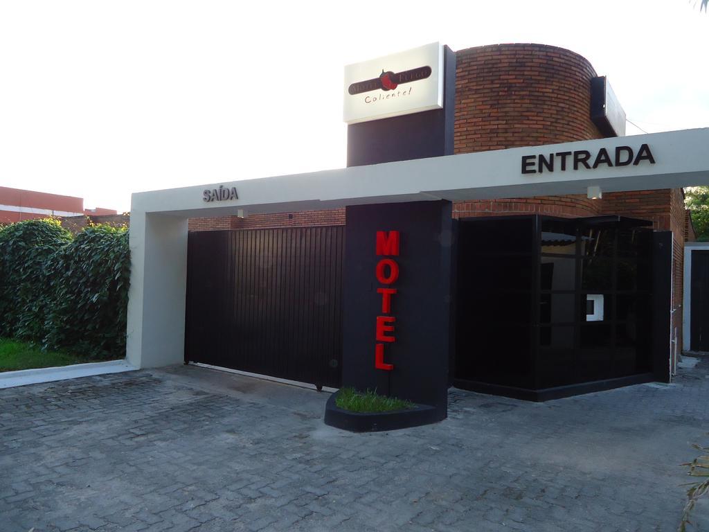 Motel Del Fuego (Adults Only) Pelotas Ngoại thất bức ảnh